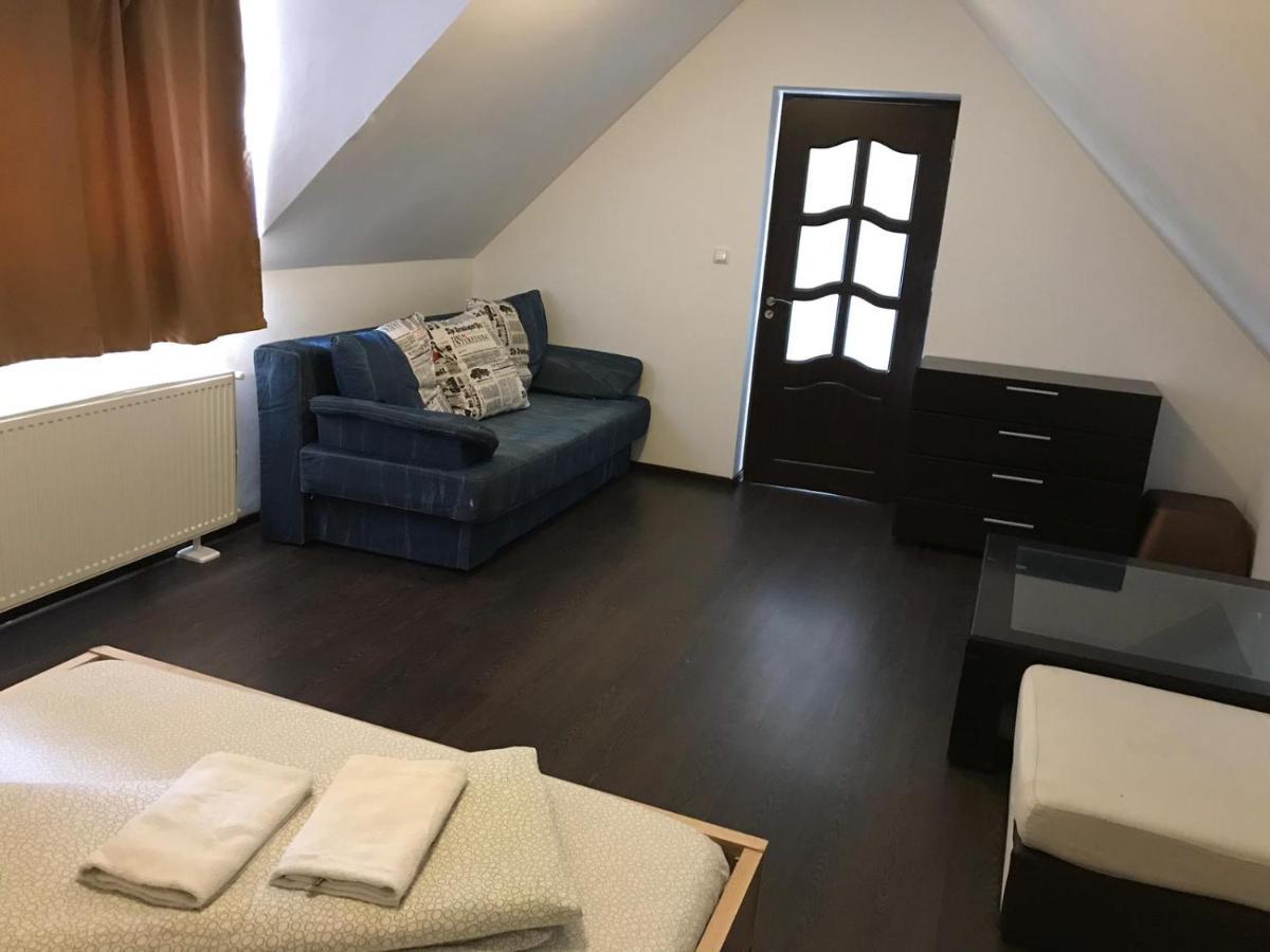 La Nuc Residence Braşov Extérieur photo