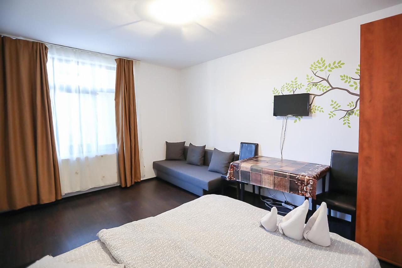 La Nuc Residence Braşov Extérieur photo